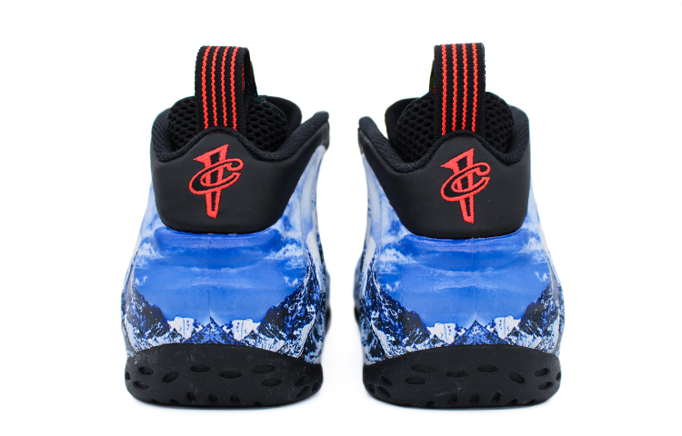 Nike Foamposite One Mid top Vintage Basketball Shoes Men's White Blue купить в интернет-магазине Yoocart с быстрой доставкой по России.