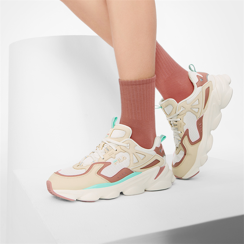 FILA Vintage Collection Low top Casual Shoes Women's Snow/Angora Brown купить в интернет-магазине Yoocart с быстрой доставкой по России.