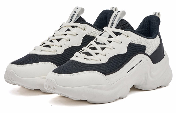 361° Chunky Sneakers Women's Low-Top Feather White/Obsidian Black