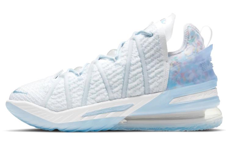Nike LeBron 18 Ep 'Play For The Future'