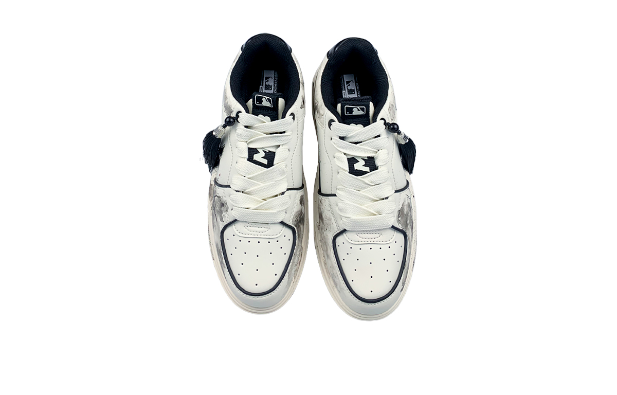 MLB Chunky Wear-Resistant Slip-Resistant Low-Top Skateboard Shoes Unisex White Black