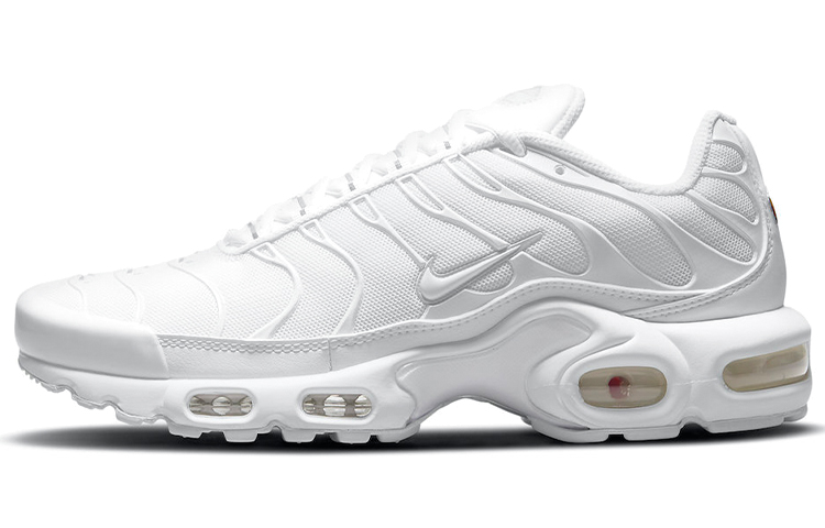 Nike Air Max Plus Беговые кроссовки Низкие Женские