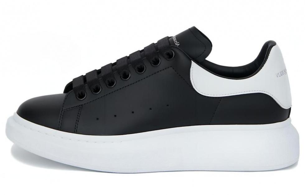 Alexander McQueen Oversized Sneaker 'Black White'