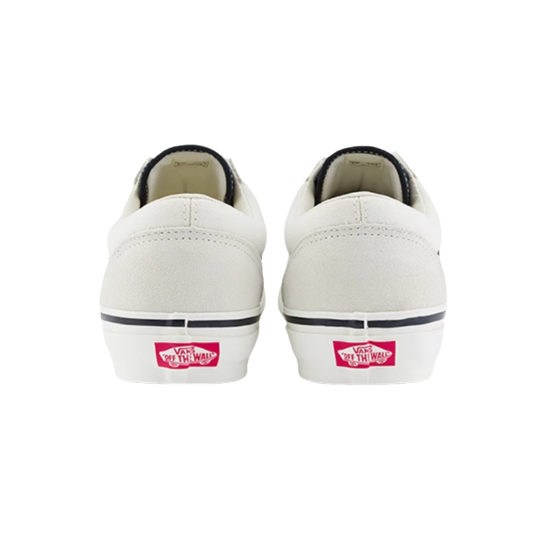Vans Anti-Slip Wear-Resistant Low-Top Skateboard Shoes Unisex White Black
