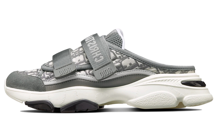 DIOR D Wander Closed Toe Slippers Women's Light Gray