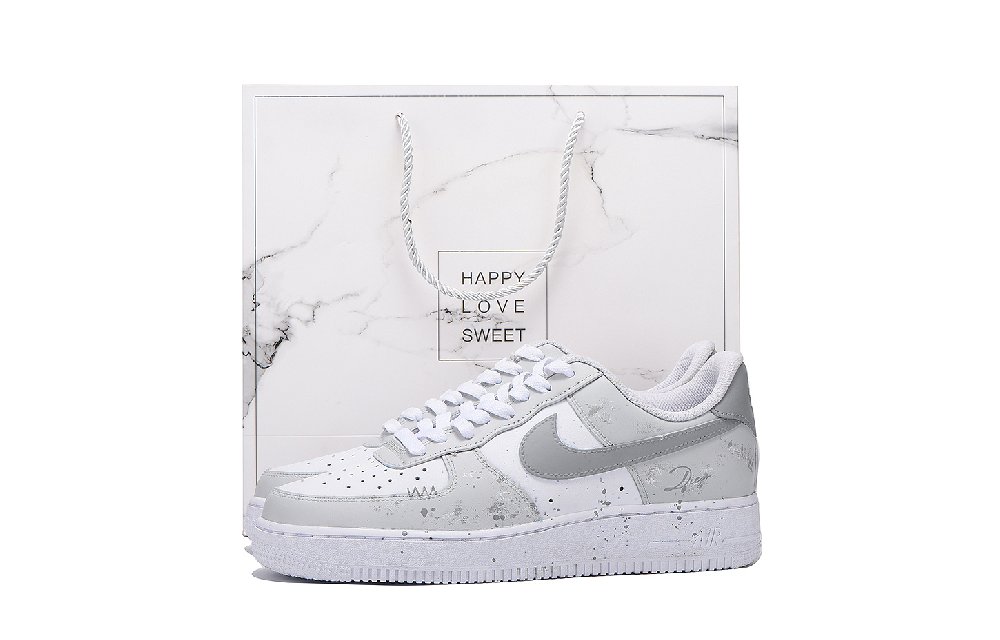 Nike Air Force 1 Coverage Slip Resistant And Abrasion Resistant Low Top Skateboard Shoes Unisex Light Gray
