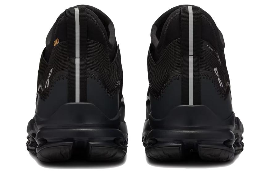 On Cloudaway Slip-Resistant Low-Top Running Shoes Women's Black купить в интернет-магазине Yoocart с быстрой доставкой по России.