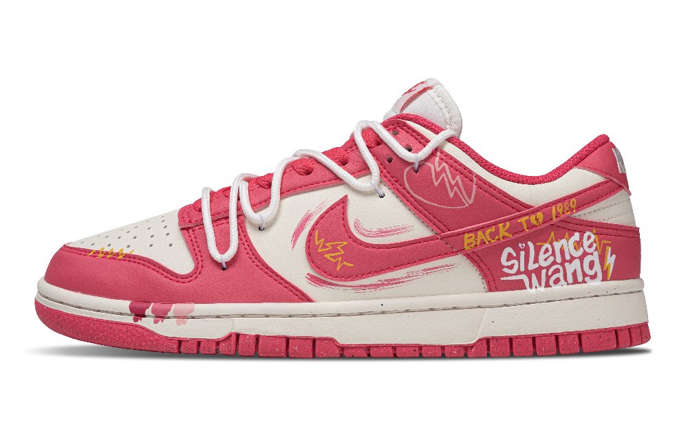 Nike Dunk Balance Low Top Skateboard Shoes Women's Pink