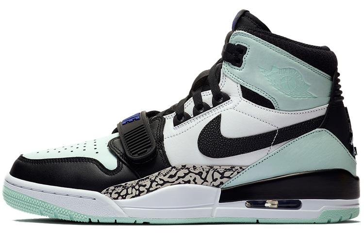 Jordan Legacy 312 Igloo