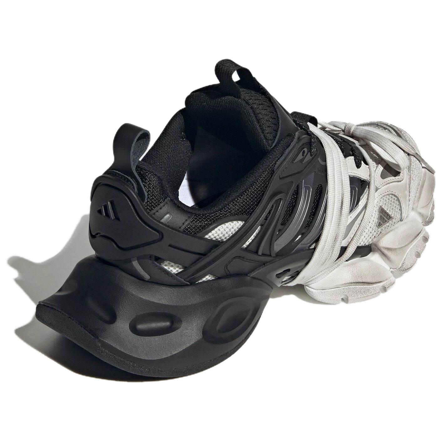 Adidas Xlg Runner Deluxe White Black купить в интернет-магазине Yoocart с быстрой доставкой по России.