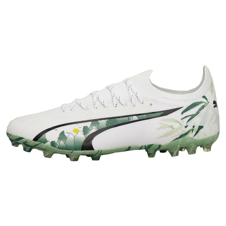 PUMA Ultra Ultimate Soccer Shoes Unisex Low Top White