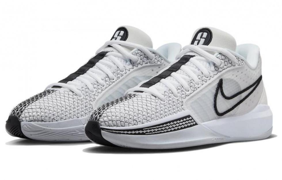 Nike Sabrina 1 Magnetic 'White Black Silver' Women's купить в интернет-магазине Yoocart с быстрой доставкой по России.