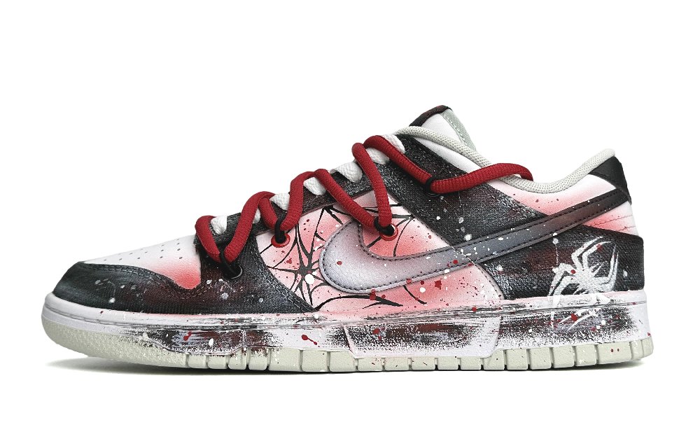 Nike Dunk Low-Top Skateboard Shoes Men's Black Red