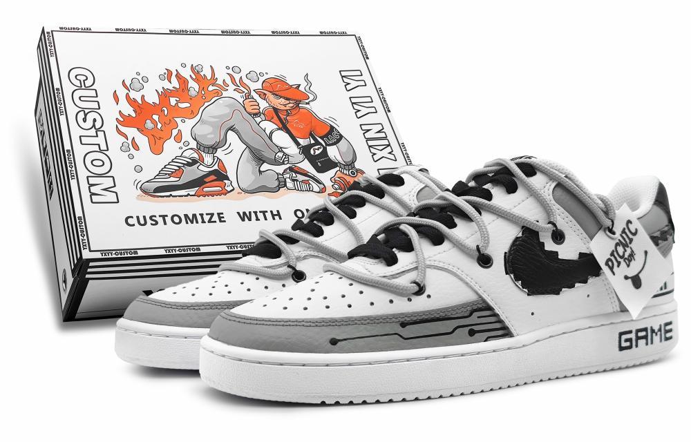 Nike Court Vision 1 Low-Top Skateboard Shoes Women's Black White Gray