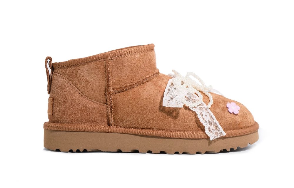 UGG CLASSIC ULTRA MINI Snow Boots Women's Chestnut