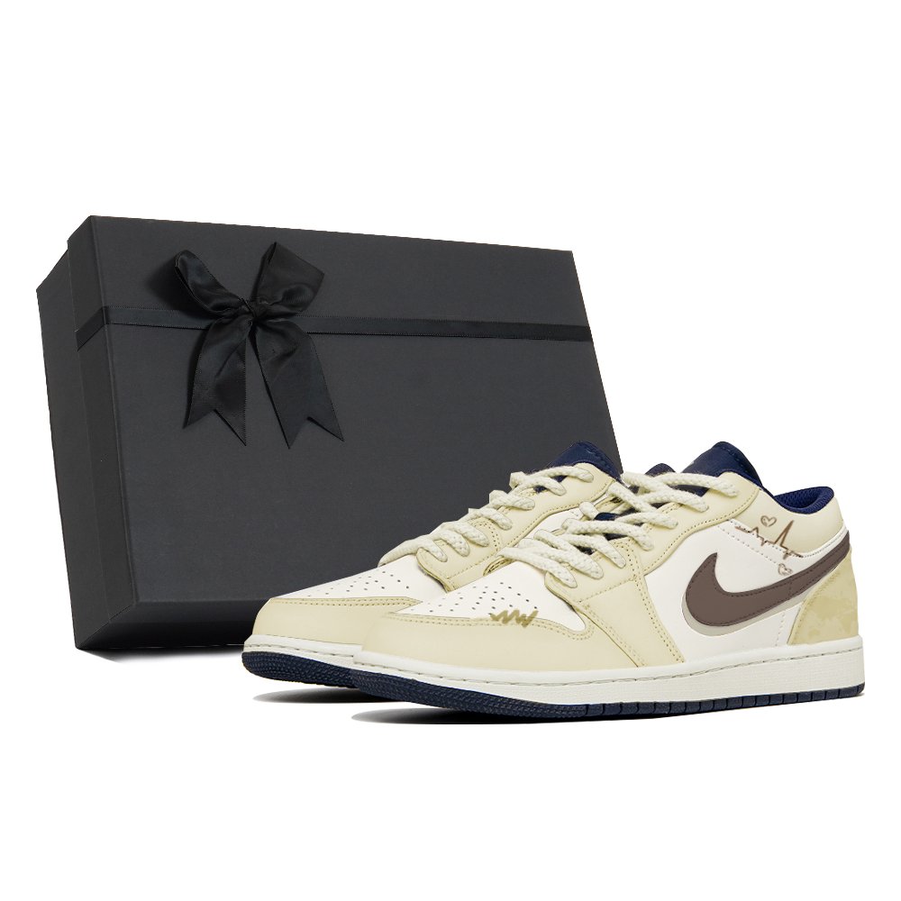 Jordan Air Jordan 1 Abrasion-Resistant Low-Top Vintage Basketball Shoes Men's Champagne