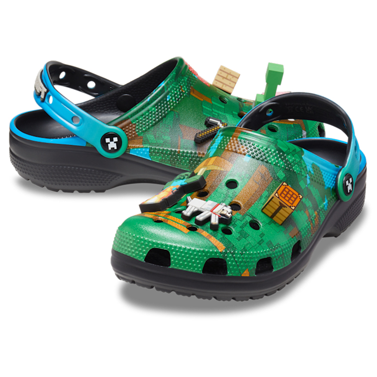 Crocs Classic Clog Minecraft Dark Forest