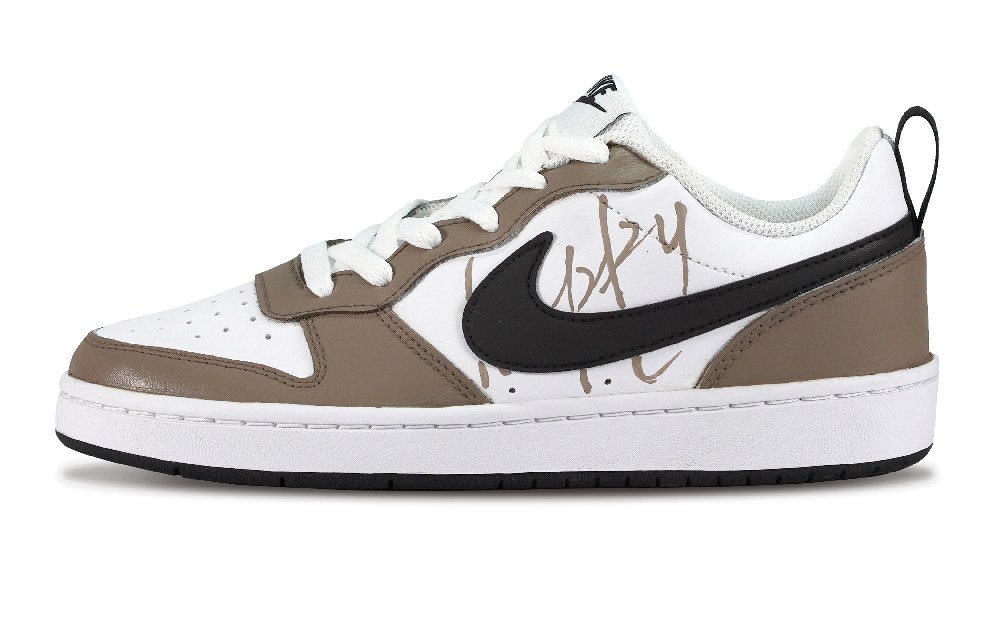 Nike Court Borough Low 2 Low-Top Skateboard Shoes GS White Brown