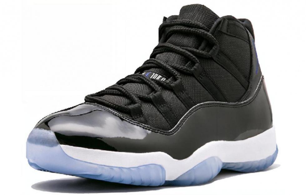Jordan 11 Retro Space Jam 2016 купить в интернет-магазине Yoocart с быстрой доставкой по России.