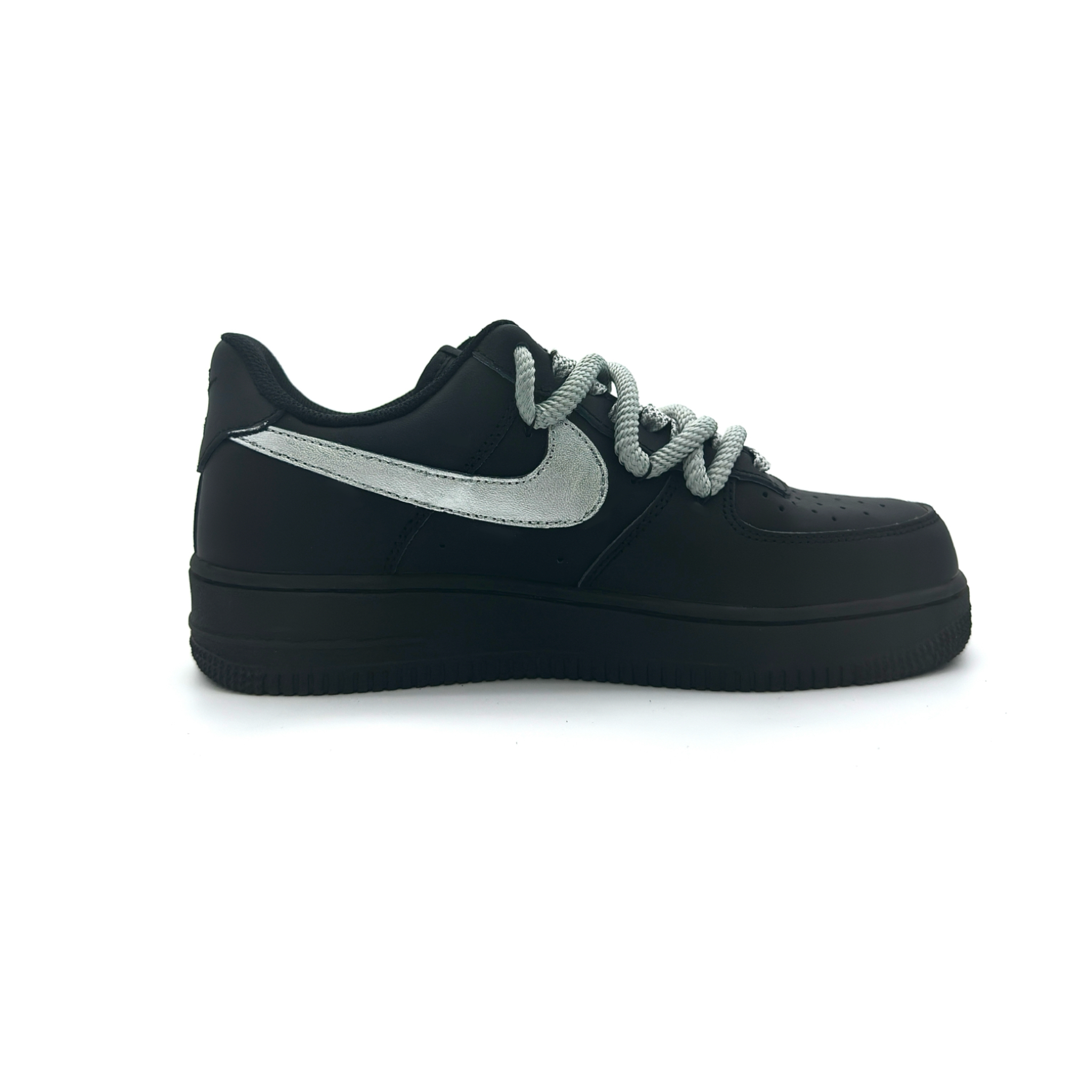 Nike Air Force 1 Slip Resistant Low Top Skateboard Shoes Unisex Black Silver купить в интернет-магазине Yoocart с быстрой доставкой по России.