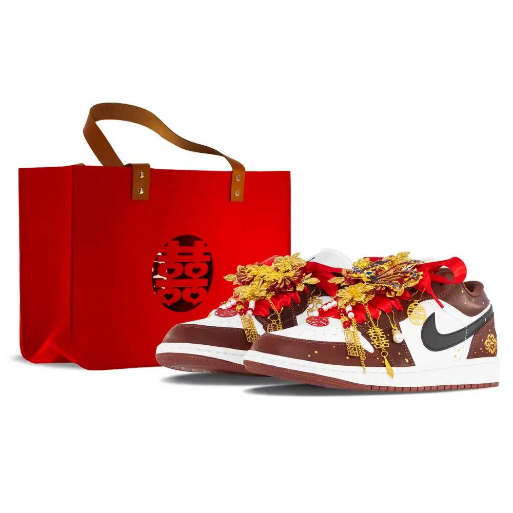 Jordan Air Jordan 1 Cushioning, Wear Resistant Low top Vintage Basketball Shoes Unisex Brown Red Gold
