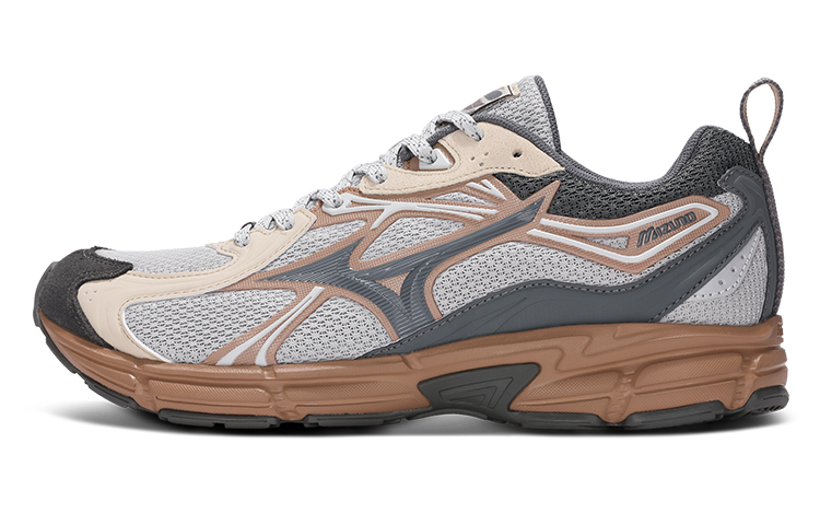 Mizuno Беговые кроссовки с низким верхом, серо-коричневые, унисекс.