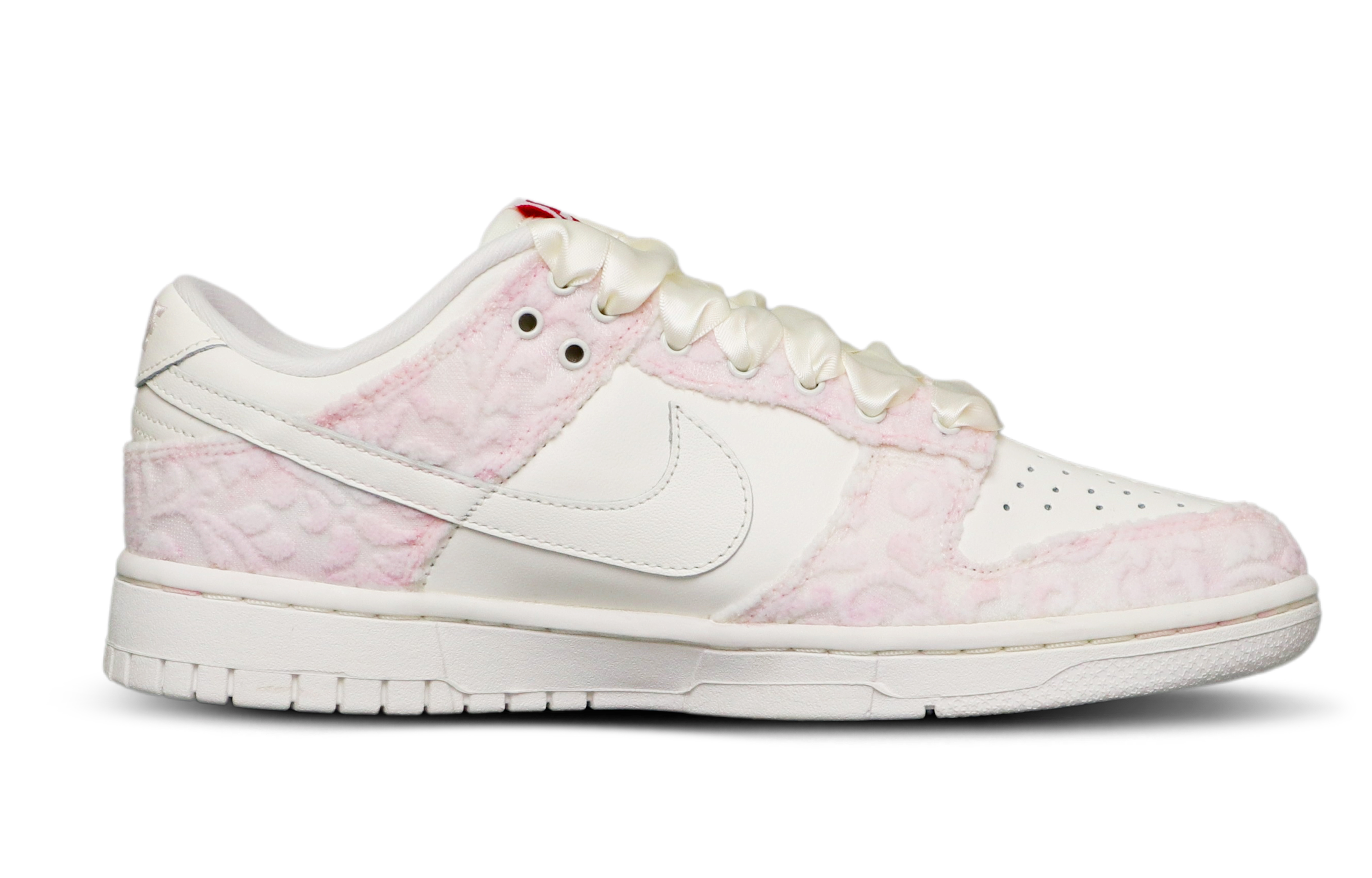 Nike Dunk Slip Resistant Low top Skateboard Shoes Women's Fuchsia