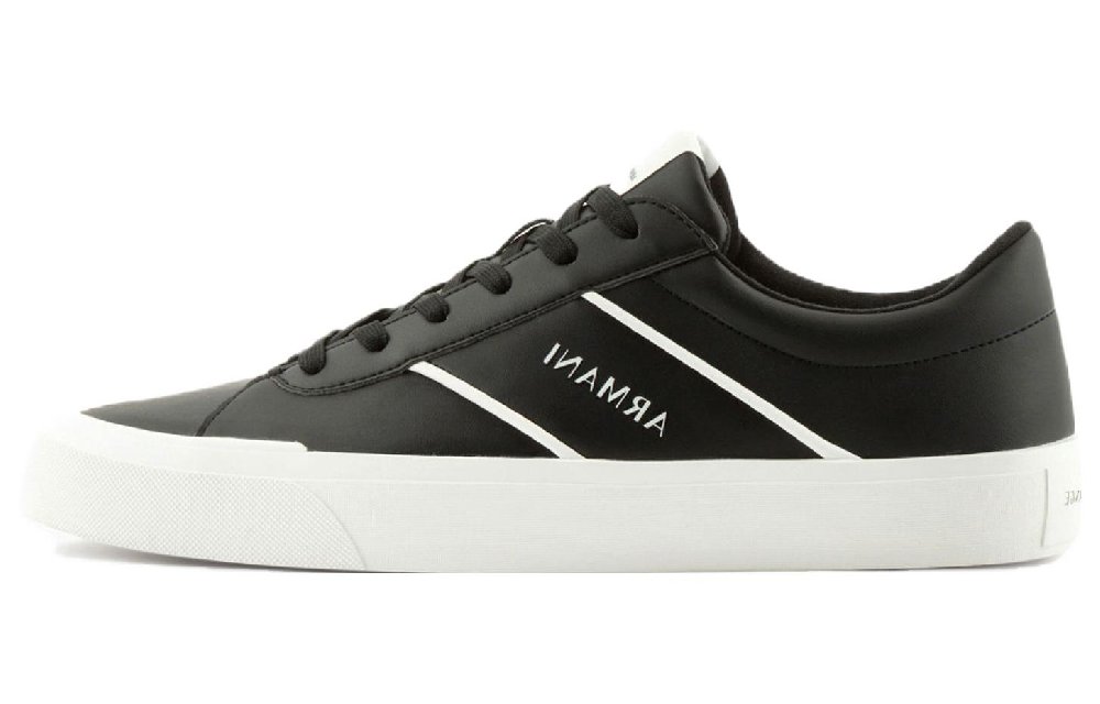 ARMANI EXCHANGEAE Low-Top Skateboard Shoes Men's Black