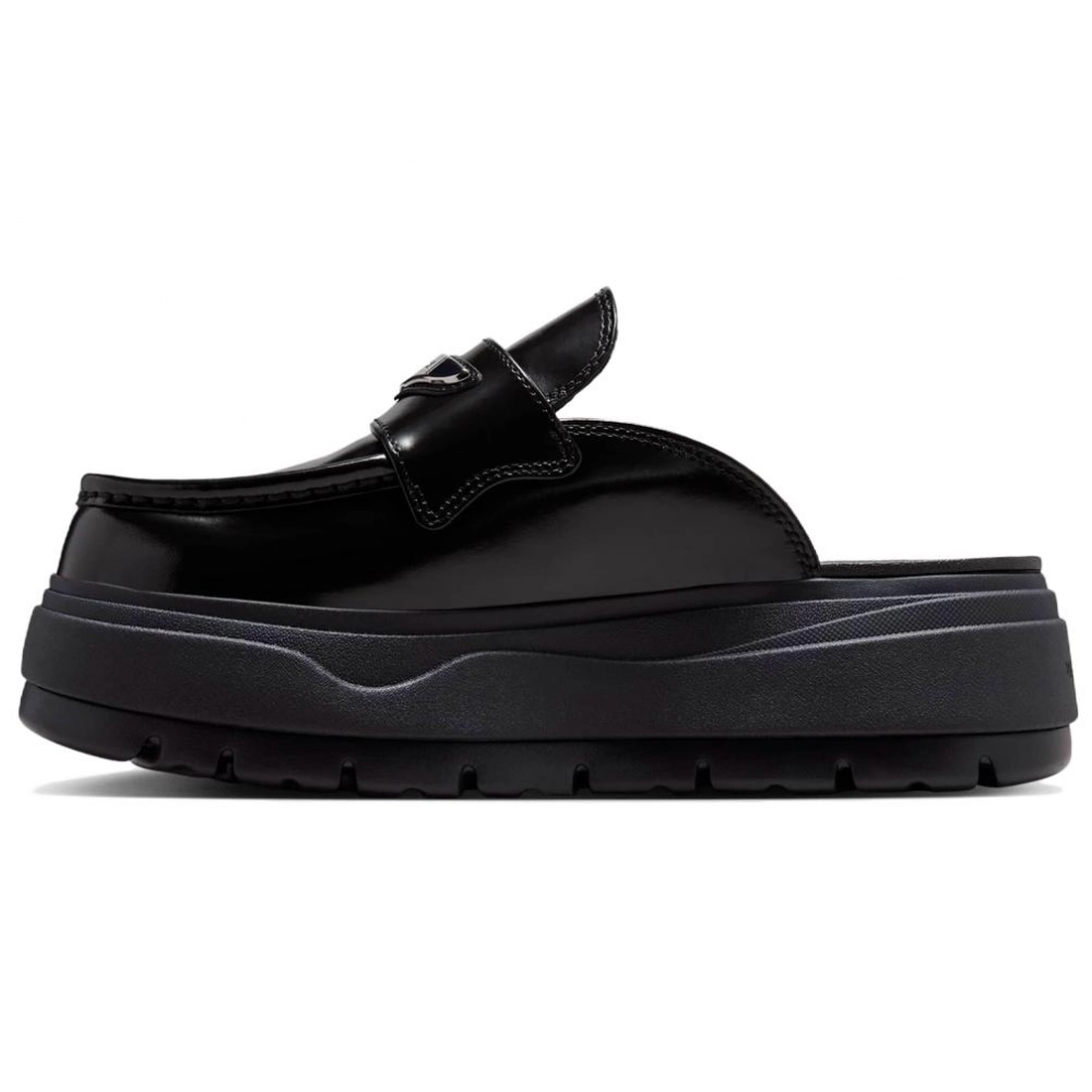 Jordan BRAND Abrasion Resistant Closed Toe Slippers Women's Black