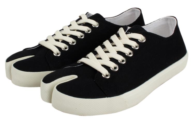 Maison Margiela Tabi Low Top Stylish Skateboarding Shoes Women's Black Beige White купить в интернет-магазине Yoocart с быстрой доставкой по России.
