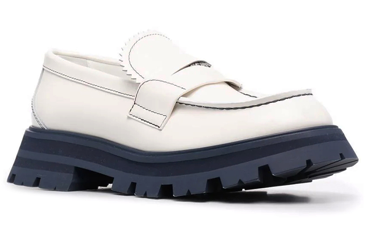 Alexander McQueen Loafers Women's White купить в интернет-магазине Yoocart с быстрой доставкой по России.
