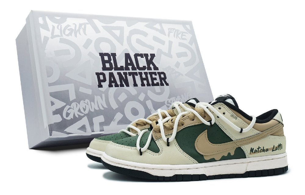 Nike Dunk Low-Top Skateboard Shoes GS Yellow Green