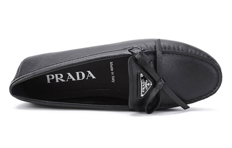PRADA Saffiano Leather Driving Loafers 'Black' Women's купить в интернет-магазине Yoocart с быстрой доставкой по России.
