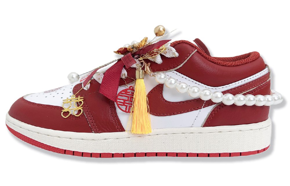 Jordan Air Jordan 1 Abrasion Resistant Coverage Low Top Vintage Basketball Shoes Women's Red