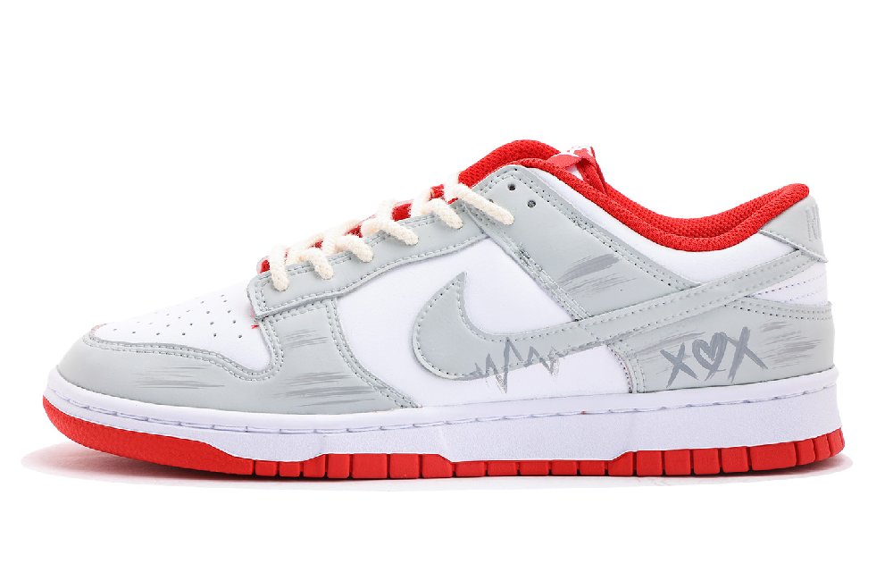 Nike Dunk Coverage Slip Resistant And Abrasion Resistant Low Top Skateboard Shoes Unisex Light Gray