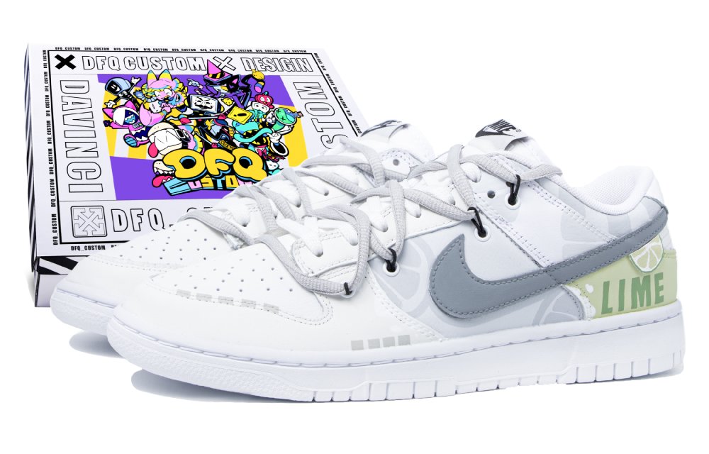 Nike Dunk Low Top Skateboard Shoes Men's Gray Green