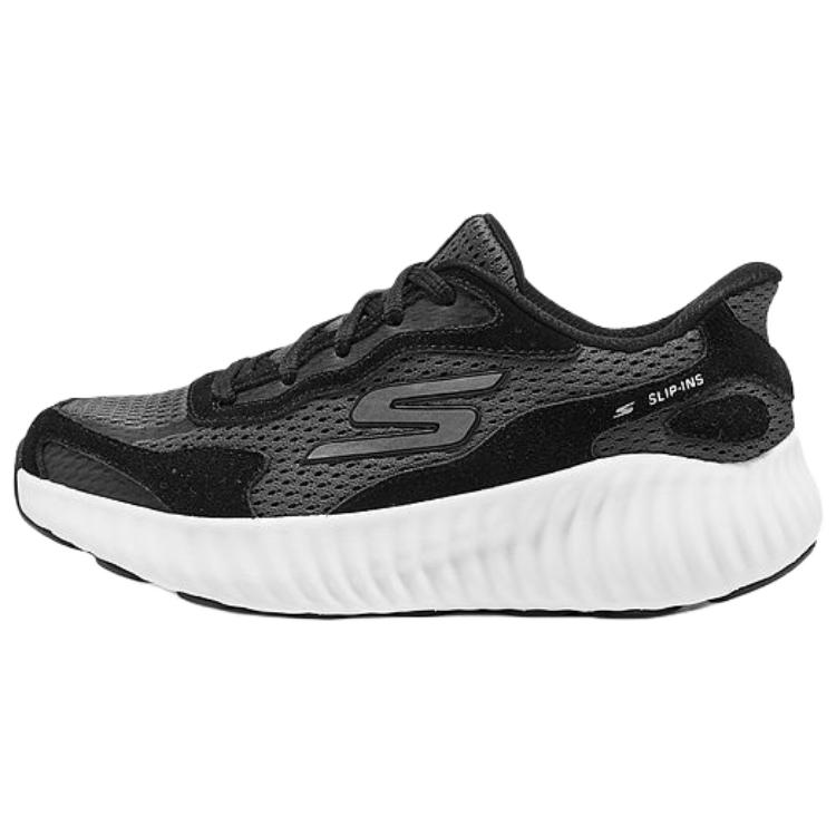Skechers Women's GO Series Abrasion Resistant Low Top Running Shoes Women's Black