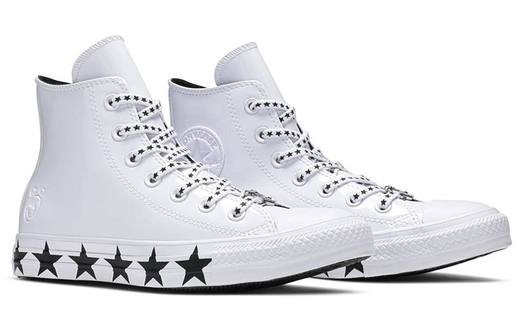 Converse Chuck Taylor All Star Hi Miley Cyrus White Black Stars Women's купить в интернет-магазине Yoocart с быстрой доставкой по России.