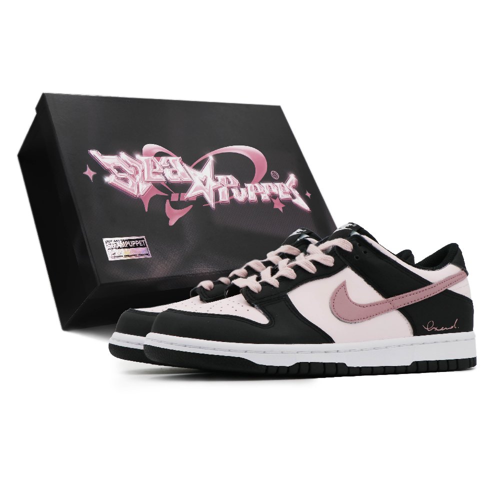 Nike Dunk Slip Resistant Balance Abrasion Resistant Low Top Skateboard Shoes Women's Black Pink