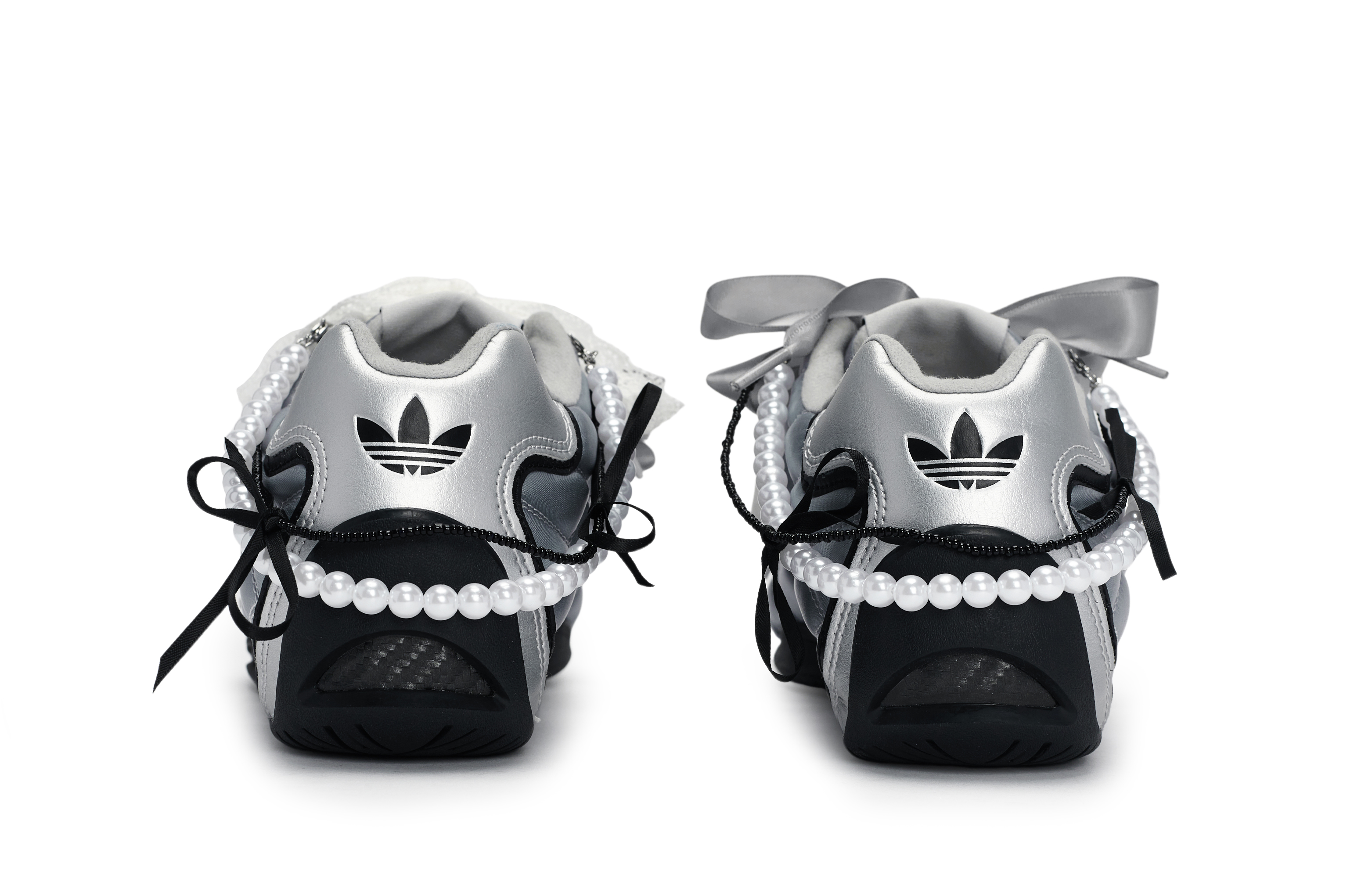 Adidas Originals ADIRACER 811 Manufacturing, Silver Glimmer, Special Shoe Box Low Top Casual Shoes Women's Gray Silver купить в интернет-магазине Yoocart с быстрой доставкой по России.