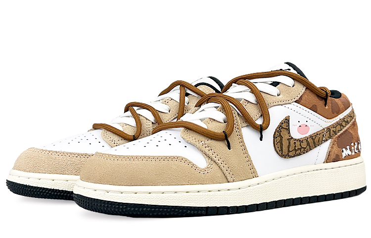 Jordan Air Jordan 1 Low-Top Vintage Basketball Shoes Women's White Brown купить в интернет-магазине Yoocart с быстрой доставкой по России.