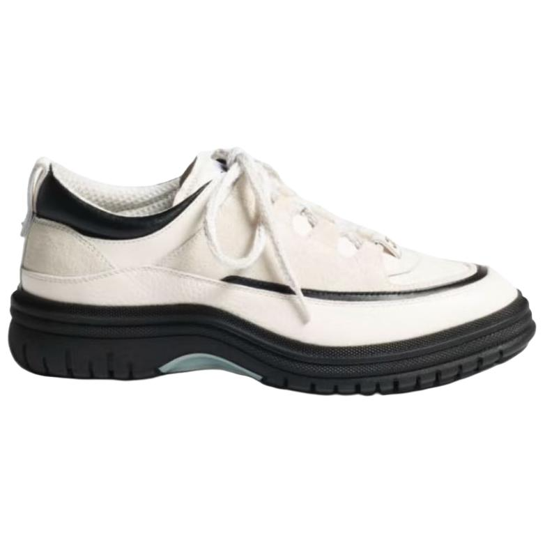 CHANEL 25B Low Top Casual Shoes Women's White Black