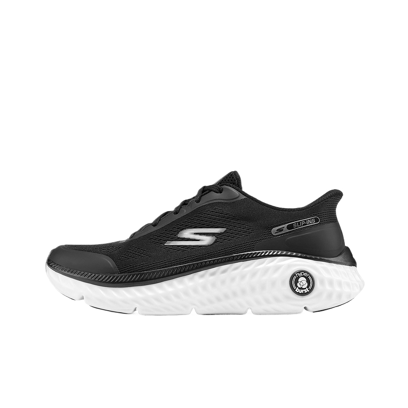 Skechers MEN'S GO Low Top Running Shoes Men's