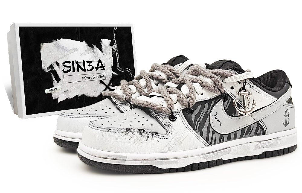Nike Dunk Anti Slip And Wear Resistant Lightweight Low Top Skateboard Shoes Women's Black Gray