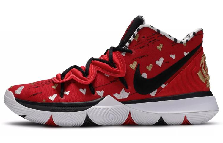 Nike Kyrie 5 Sneaker Room Mom Red