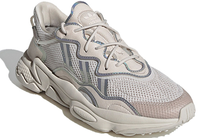 Adidas Ozweego Bliss Iridescent купить в интернет-магазине Yoocart с быстрой доставкой по России.