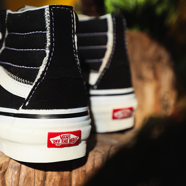 Vans SK8 Hi Reconstruct Blackwhite купить в интернет-магазине Yoocart с быстрой доставкой по России.