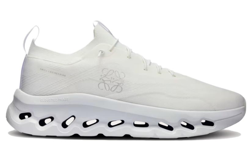 On Running Cloudtilt Loewe All White
