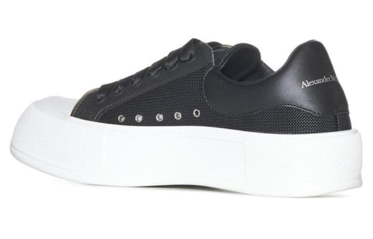 Alexander McQueen Deck Lace Up Plimsoll Sneakers 'Core Black White' купить в интернет-магазине Yoocart с быстрой доставкой по России.