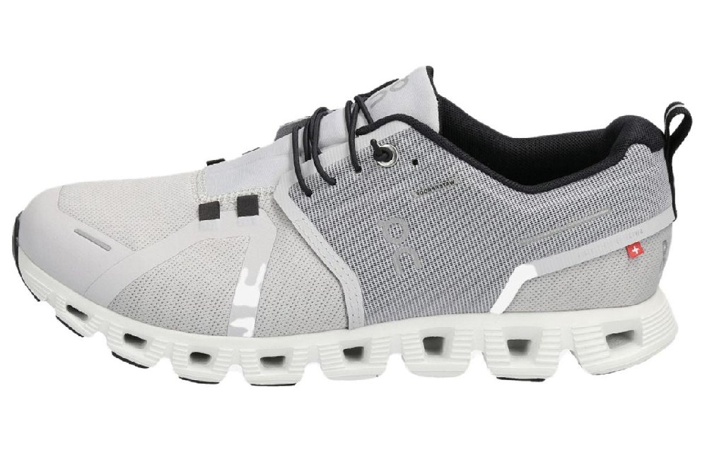 On Running Cloud 5 Waterproof Glacier Grey White